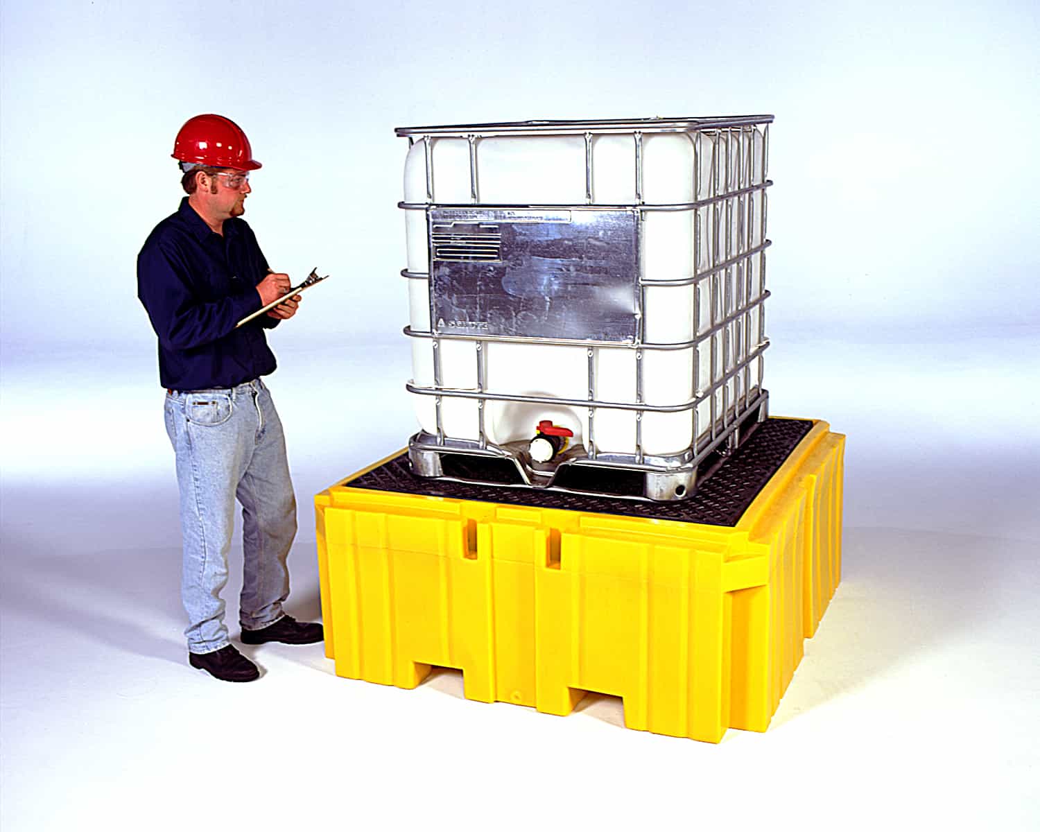 UltraTech IBC Spill Pallet Plus