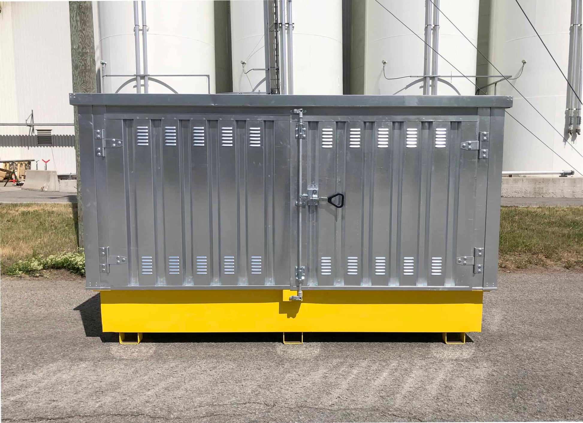 UltraTech Twin IBC Hard Top Steel Spill Pallet