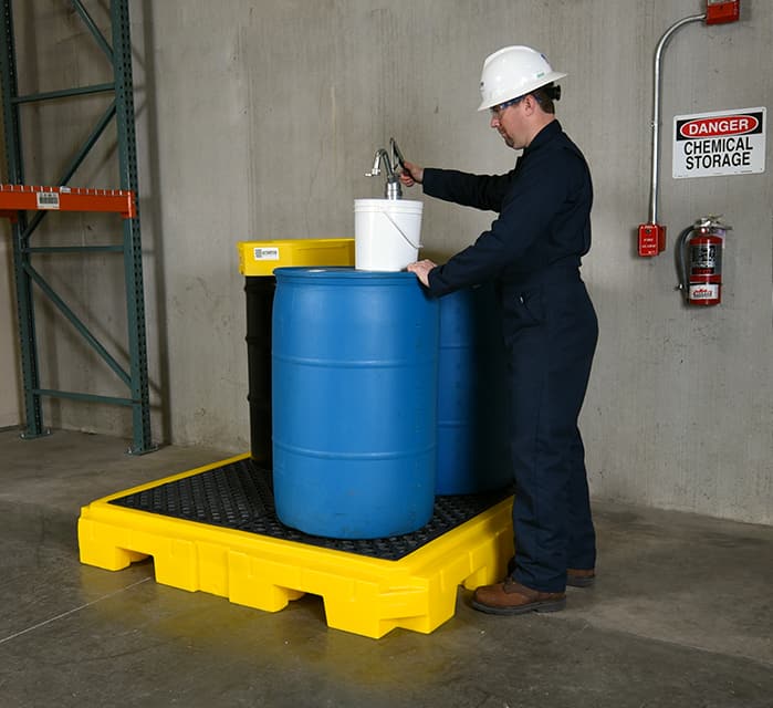 UltraTech Spill Pallet P4 Plus