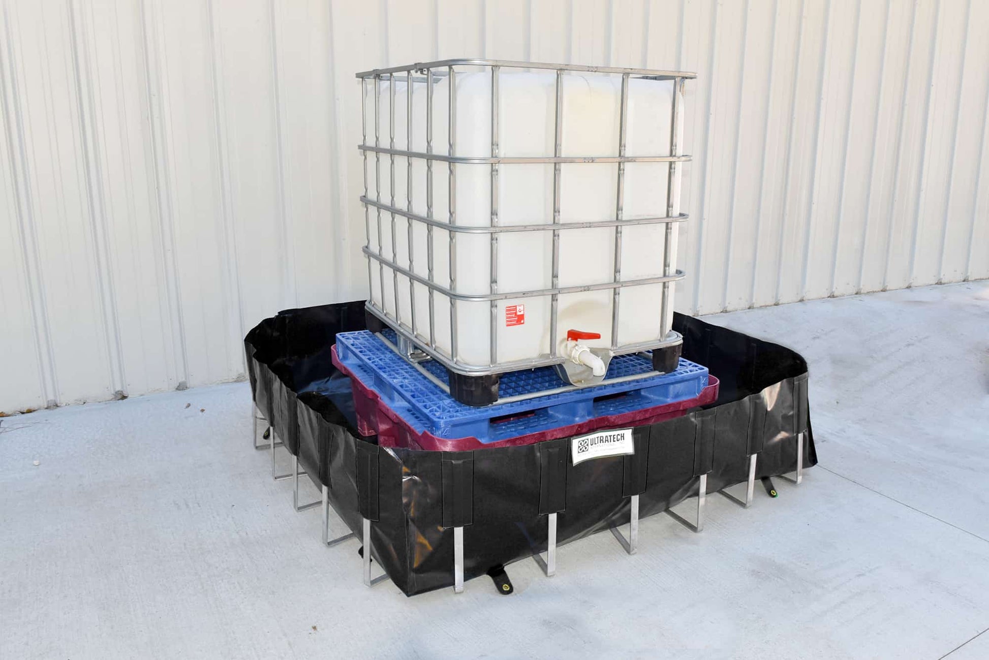 UltraTech IBC Berm with tank
